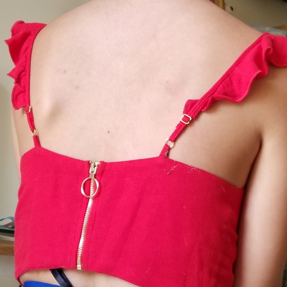 Crop top - Picture 3 of 4